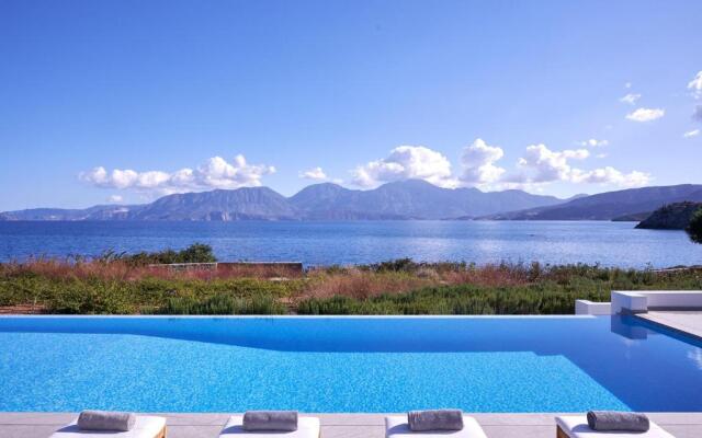 H2O Art Beach Villa Crete