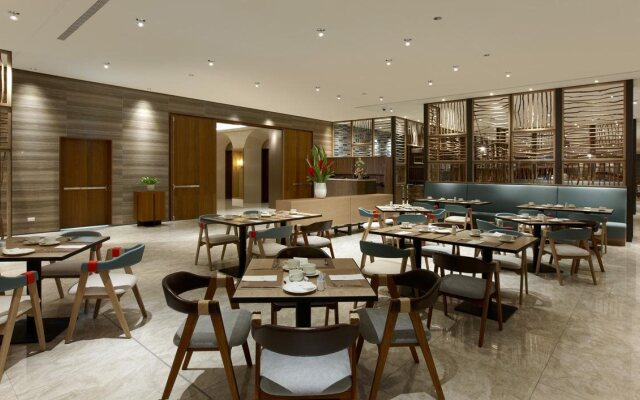 Discovery Hotel
