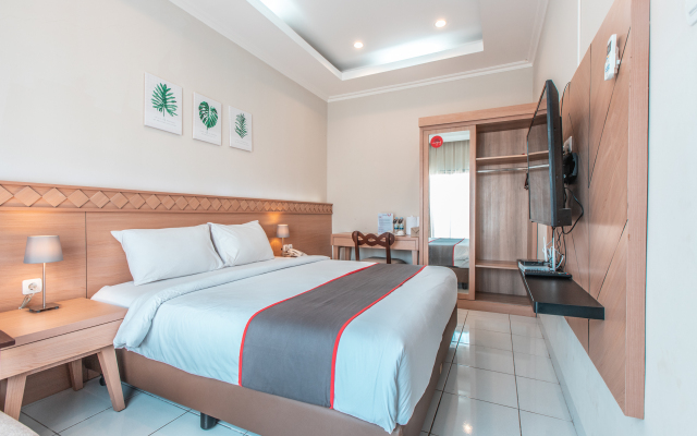Collection O 9 Villa Ubud Anyer