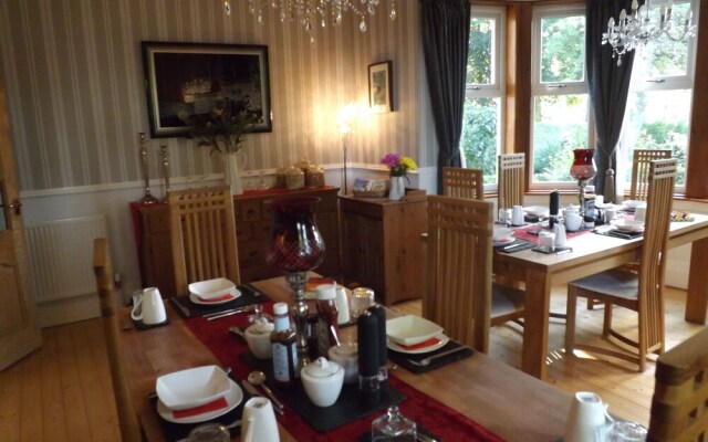 Pitreavie Guest House