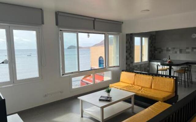 Edificio Playa Chica I
