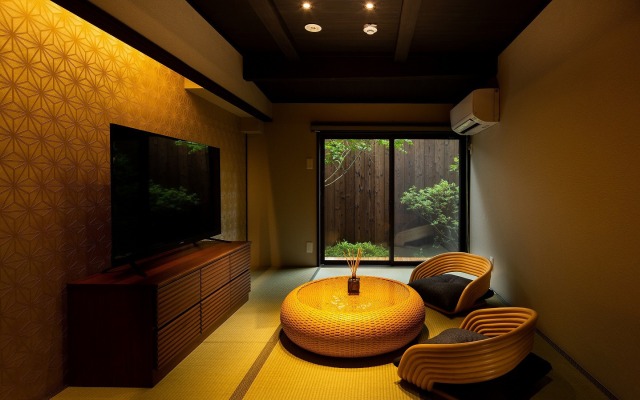 Tsumugi Shimabara Oomon Bettei