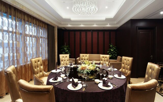 Yiwu Zhonglian Kaixin Hotel