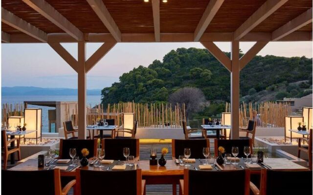 ELIVI Skiathos