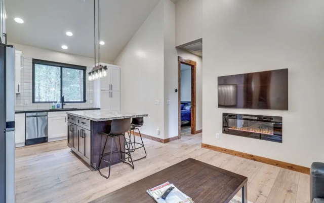 Contemporary & Cozy! Pinetop Country Club Casita