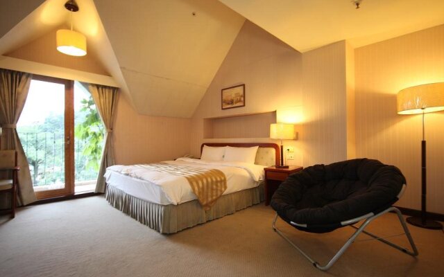 Crystal Hotel