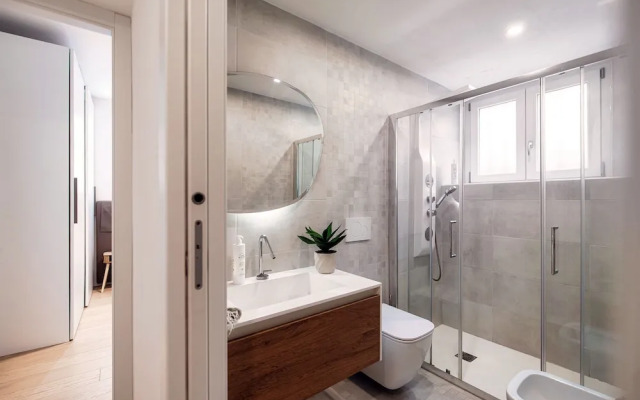 Rafael White Home