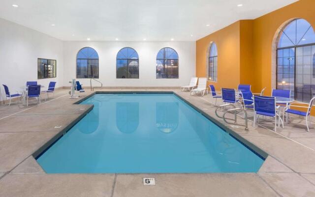 Days Inn By Wyndham Holbrook