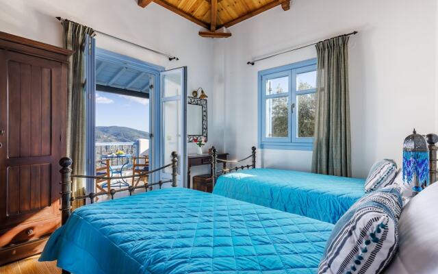 "villa Avaton With Magnificent sea View and Skopelos Town"
