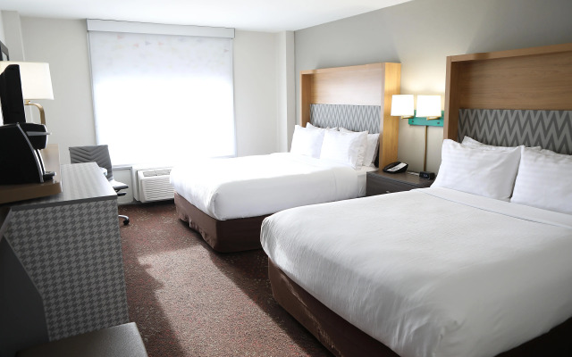 Holiday Inn Chicago O'Hare Area by IHG