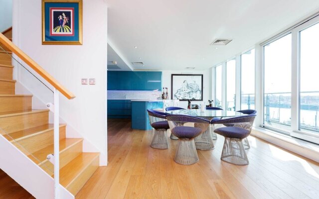 St Katharine's Dock Penthouse