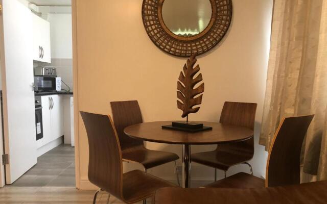 Luxury 2 Bedroom Flat in Abbey Wood, London