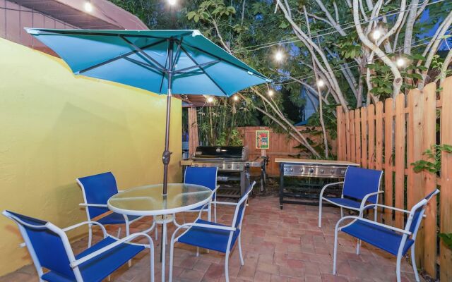 The Elephant Ear Cabanas