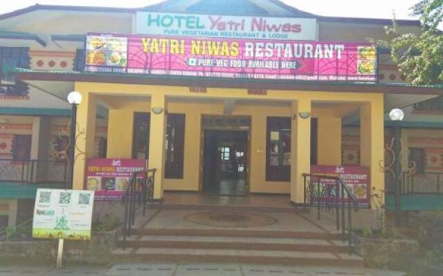 OYO 29216 Yatri Niwas