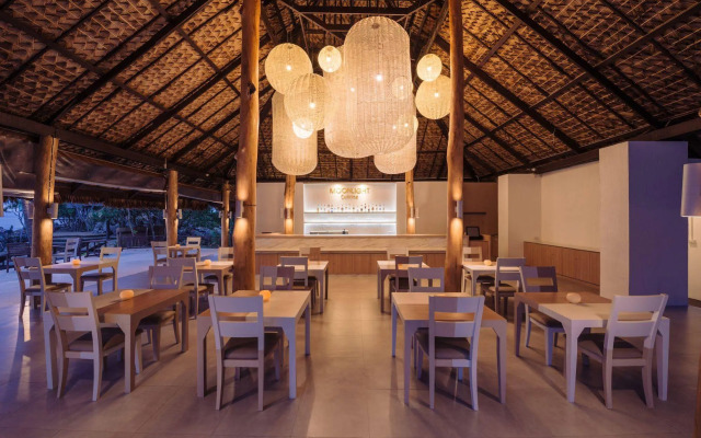 Moonlight Bay Resort