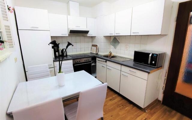 BodenSEE Friedrichshafen City Apartment "LARA"