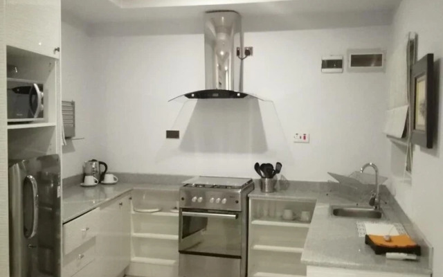 Brentford Apartments