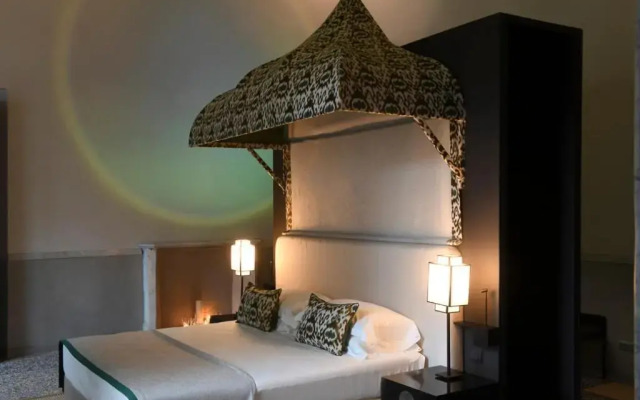 Palazzo Durazzo Suites
