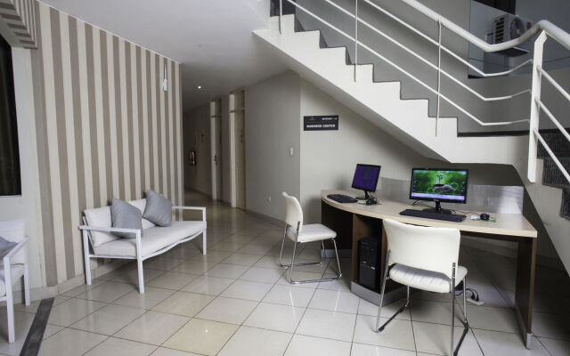 Palmetto Hotel Business La Perla