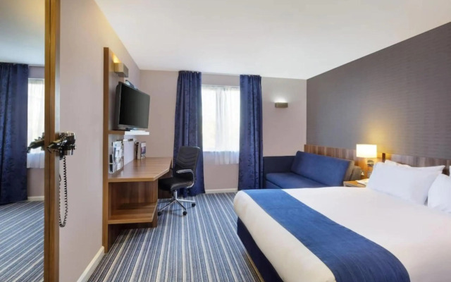 Holiday Inn Express Poole by IHG