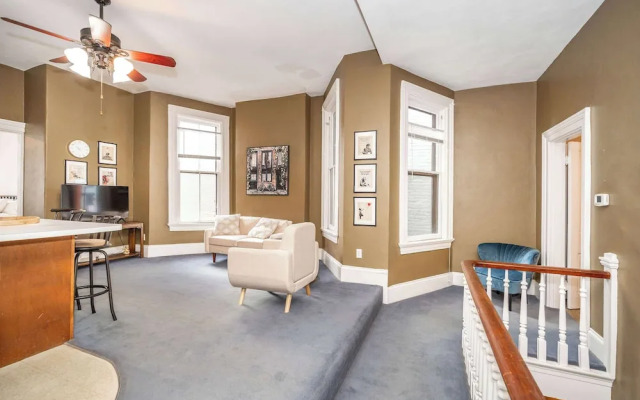 Historic Gem Russell Suite 3