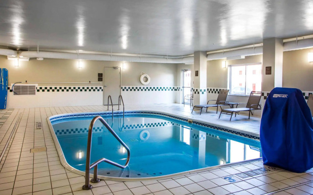 Comfort Suites Columbus West - Hilliard