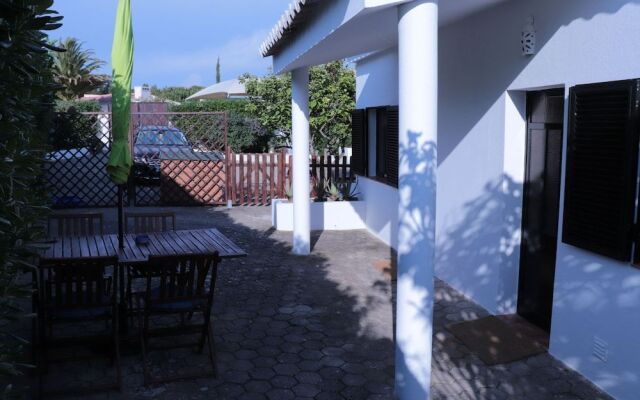 Vila Sta Teresinha Suites