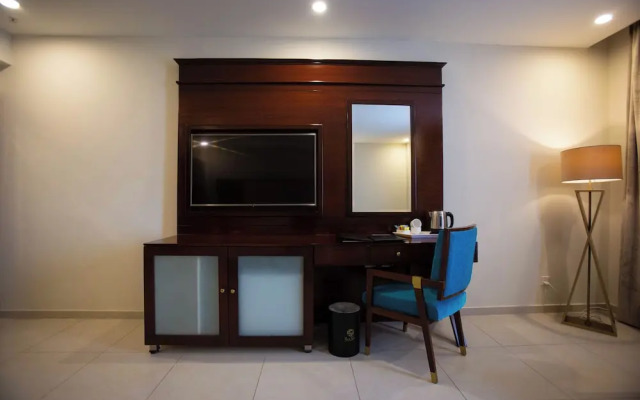 Nine Tree Luxury Hotel & Suites