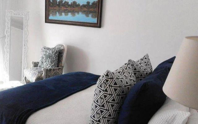 Sunset Lodge Guest House