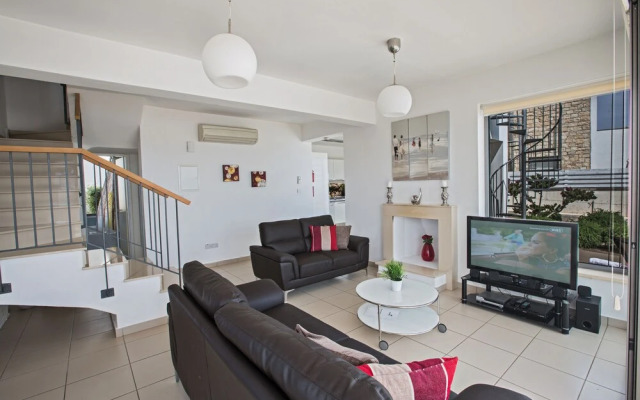 Villa Abbie, Panoramic Sea Views
