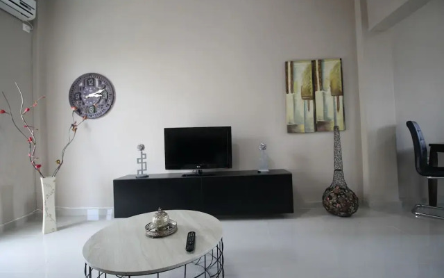 Christa's Home near ATH Airport