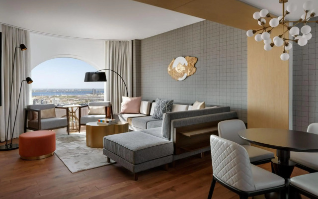 Montreal Marriott Chateau Champlain