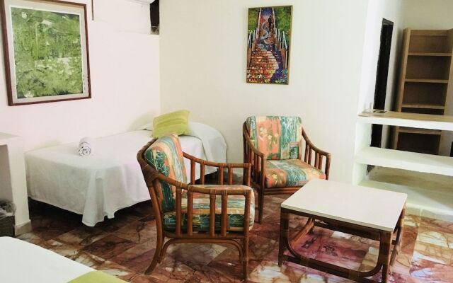 Maria's Kan Kin with Private Beach