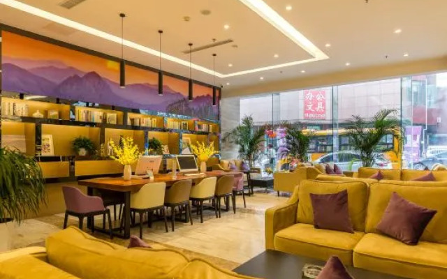 Lavande Hotel (Shenyang Railway Station Zhongshan Square)