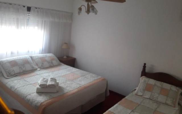 Hotel y Apart De La Plaza