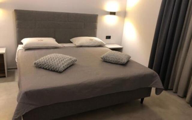 Apartments & Room Piutti