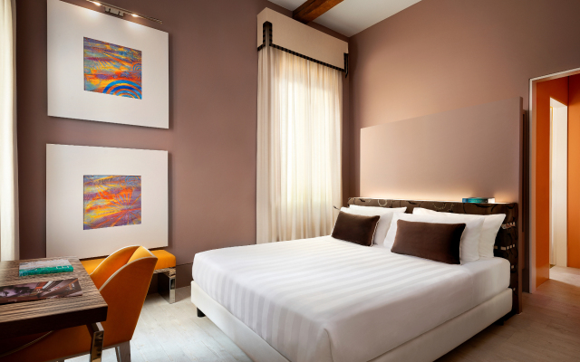 Sina Centurion Palace Hotel