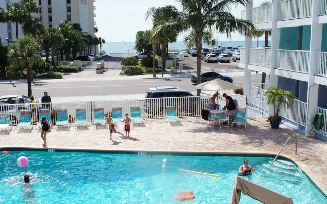 Pelican Pointe Clearwater Beach Hotel