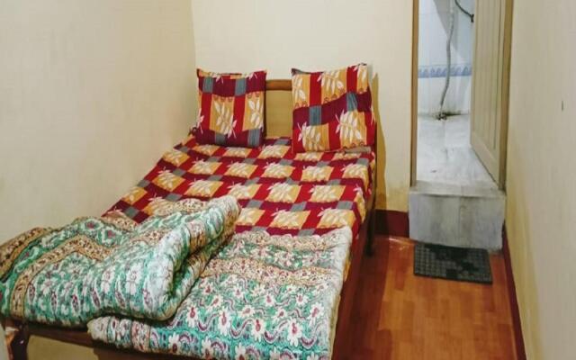 Purohit Lodge B&B By Stayapart