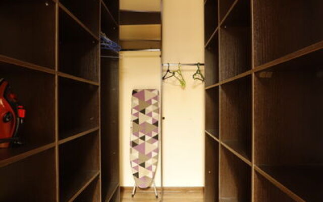 Апартаменты МаксРеалти24 ул. Сходненская 7