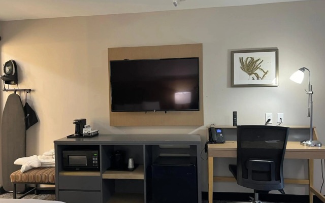 Country Inn & Suites by Radisson, Vallejo Napa Valley, CA