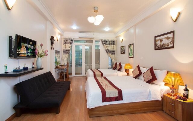 Family Homestay In Old Quarter Hanoi Private Bath