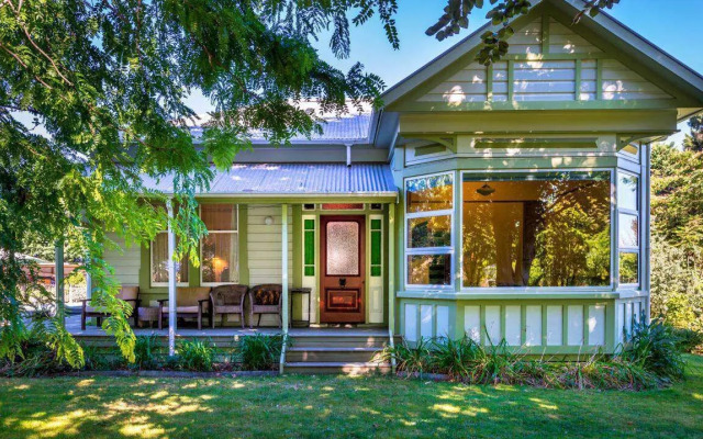 The Jolly Poacher Retreat