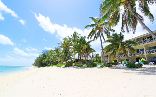 Moana Sands Beachfront Hotel