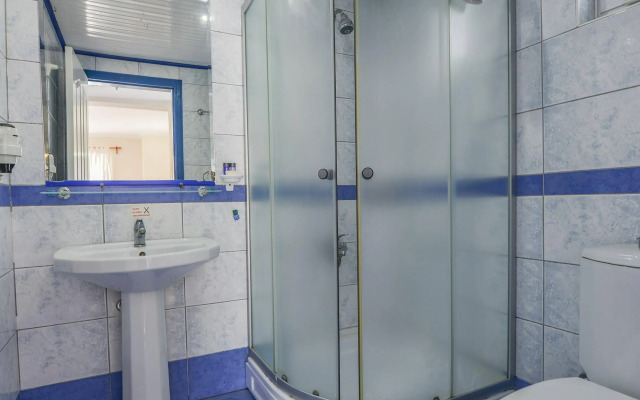 Blue Pearl Hotel& Villas