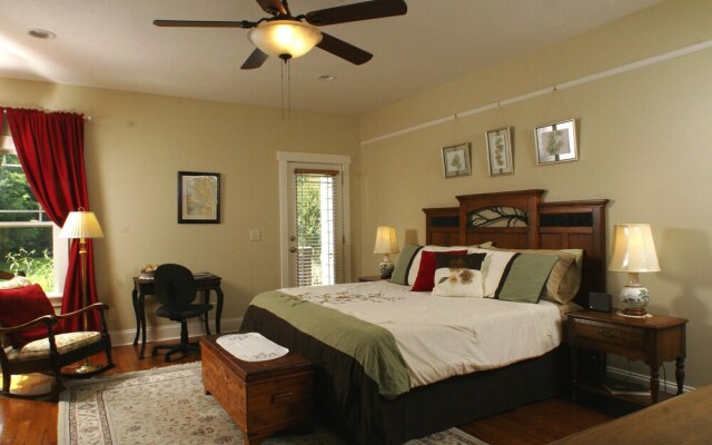 Seven Oaks Bed & Breakfast