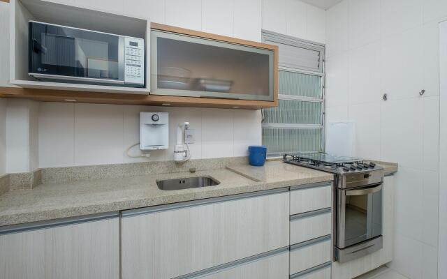 Lindo apto no Centro de Floripa ESO404