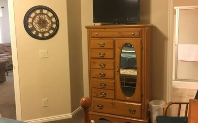 Lynda Keller 2 Bedroom Home