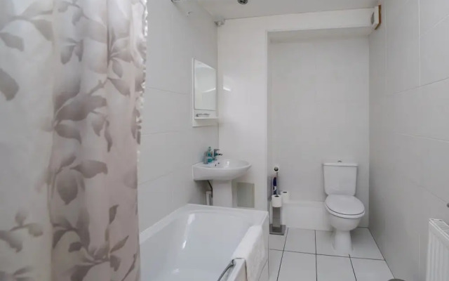 2 Bedroom Apartrment