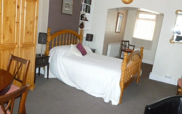 Hawthorns Hotel